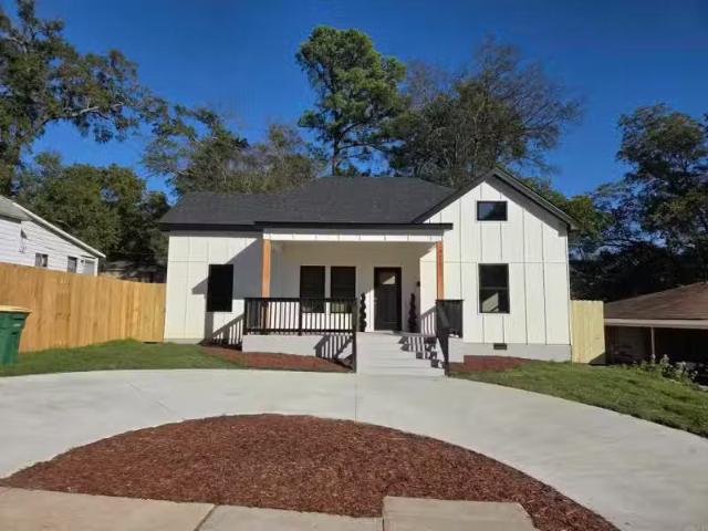 2411 S SCHILLER ST, LITTLE ROCK, AR 72206