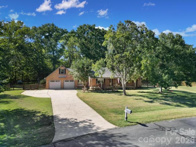 2412 Nancy Lane