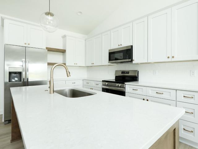 2412 NE 6th Street
