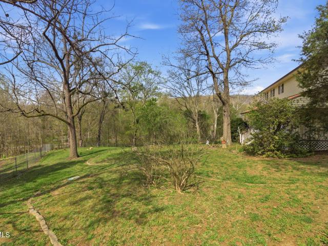 2412 Reservoir Road