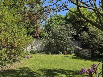 Haus mieten in Bezirk Bruck an der Leitha - Garten