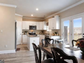2413 Faith Trail