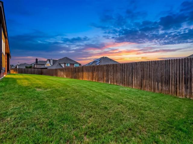 2413 Turning Leaf Lane