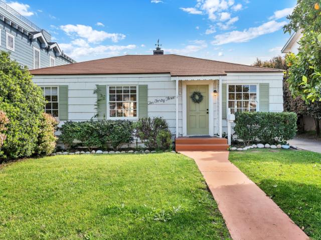 241 243 F Avenue, Coronado, US, CA