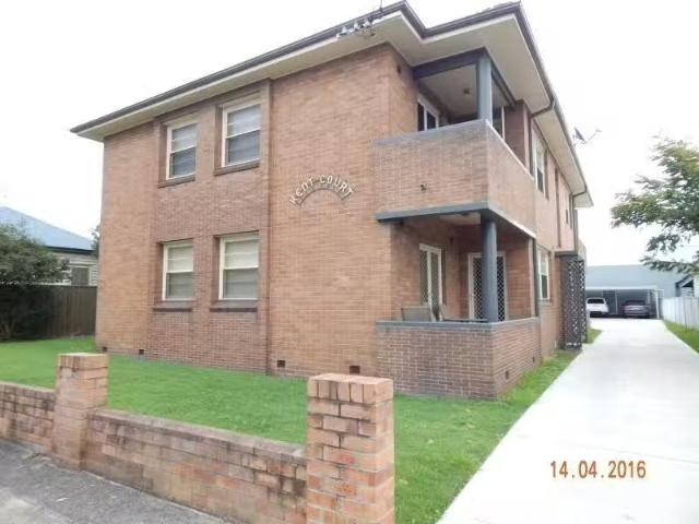 2/41 43 Turton Road, Waratah Apartment for rent Listed by Pro.