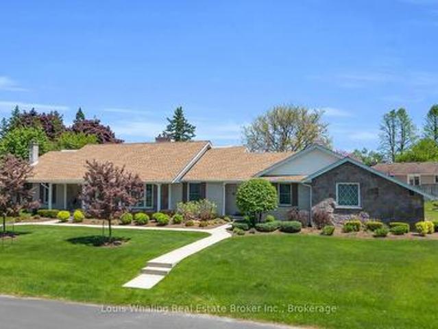 241 4Th Avenue, Hanover, ON, N4N 2B6 house for sale | Listing ID X12931 | Royal LePage