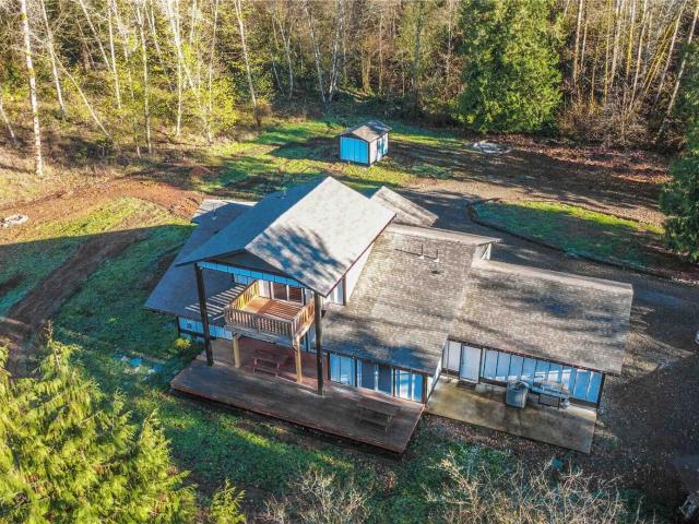 241 Oxbow Lake Ln