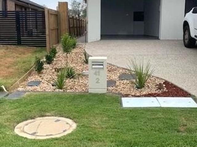 2/41 Mackellar Way, WALLOON, QLD 4306
