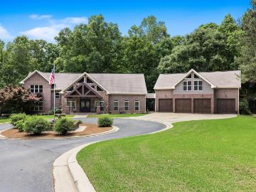 241 Richter Dr
