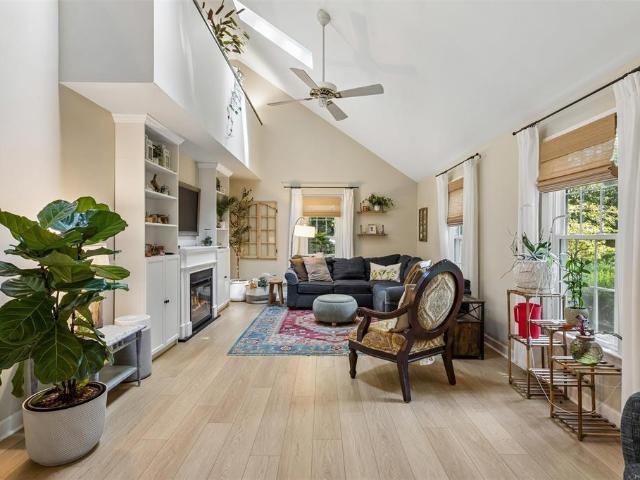 241 Tutters Neck NCK