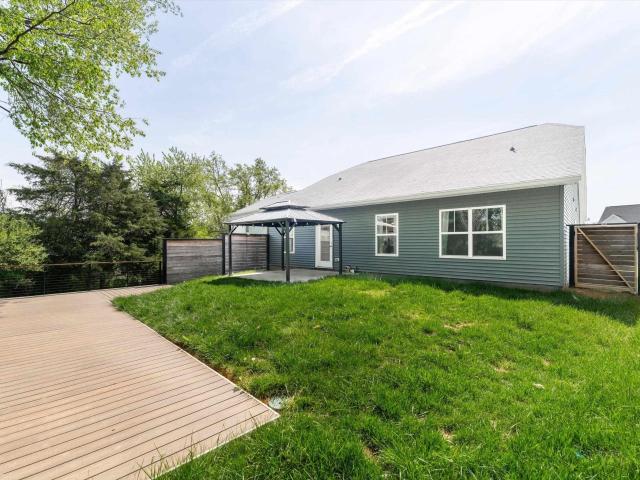241 Vine St, Waynesboro, VA 22980 | MLS #676513