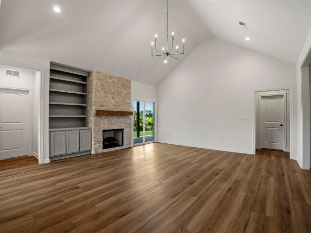 2424 Ansbury Court