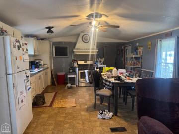 2424 Greene Road 424