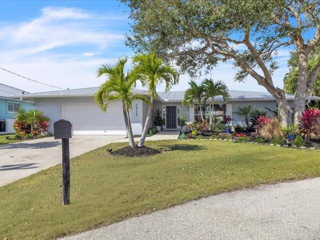 2424 Rosa Ln, Punta Gorda, FL 33950 | MLS #TB8470