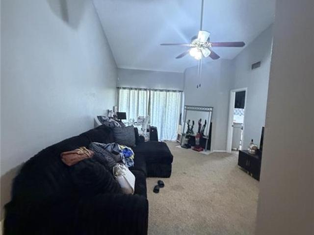 2425 Oxford Place # 123