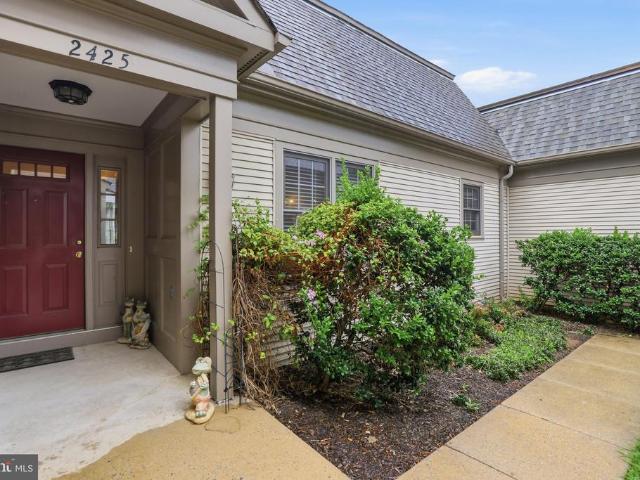2425 Bear Den Road