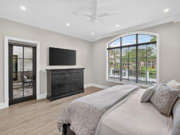 2425 Delmar Place, Fort Lauderdale, FL