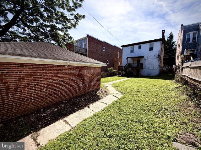2425 Eutaw Place