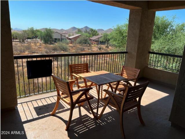 2425 w bronco butte trail # 2017