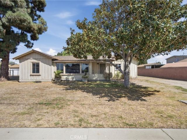 2425 W Occidental Street