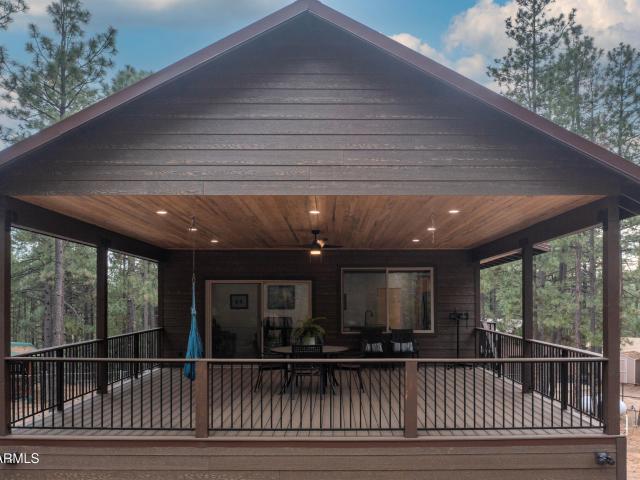 2426 Daisy Trail