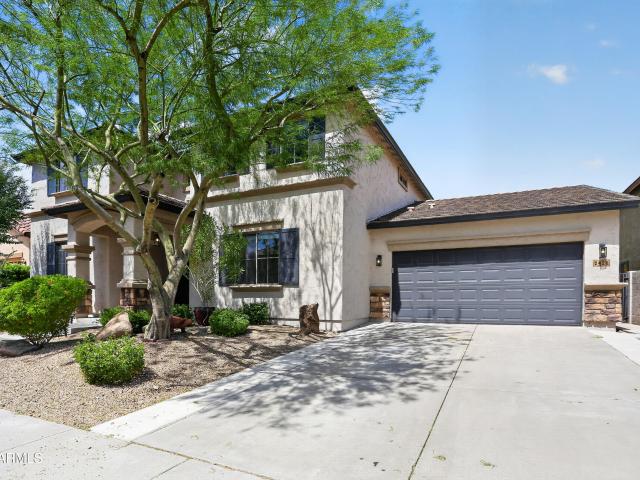 2426 w horsetail trail