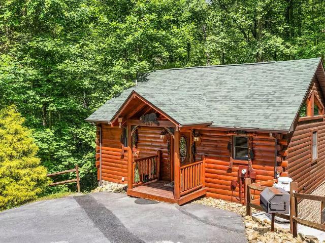 2429 Shady Creek Way
