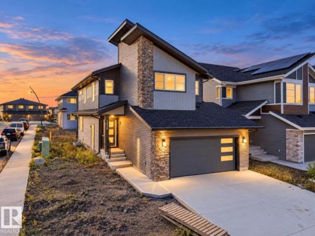 2420 Street Nw, Edmonton, AB, T6M 1N6 house for sale | Listing ID E4512 | Royal LePage
