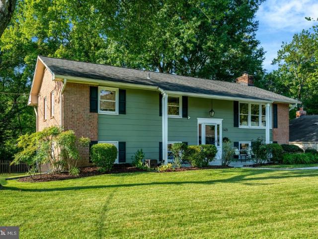 2421 Stirrup Lane