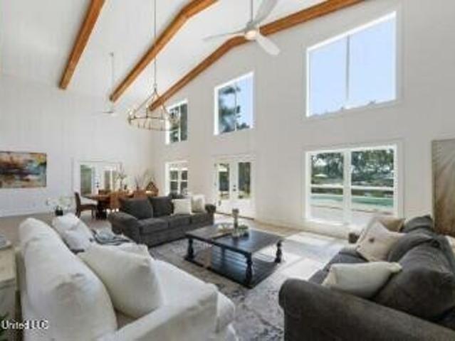 2421 S Shore Drive, Biloxi, US, MS