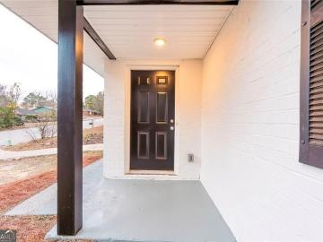 2422 Amsterdam Drive