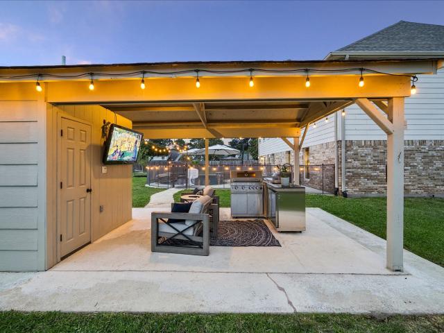 2422 Great Prairie Lane