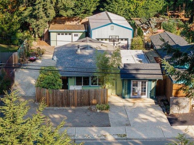 24233 Firdale Ave, Edmonds, WA 98020
