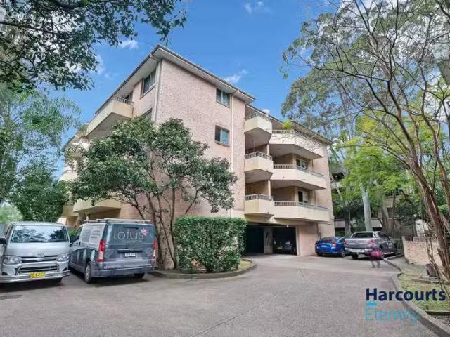 24/237 239 Targo Road, GIRRAWEEN, NSW 2145 Apartment for Rent