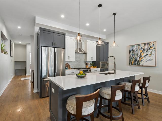 2423 W Rice Street # 1