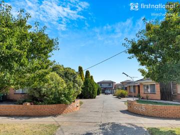 2/42 48 Cottrell Street, Werribee VIC 3030 Apartment For Rent | Domain