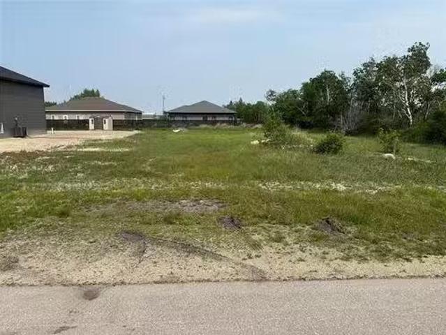 242 Fourth St, Teulon, MB, R0C 3B0 vacant land for sale Lis.