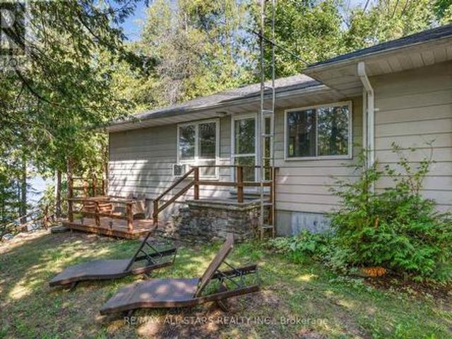 242 Francis Street E, Kawartha Lakes Fenelon Falls, ON, K0M 1N0 house for lease | Listing ID X13046 | Royal LePage
