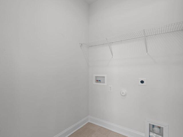 242 Lake Tyler Dr, New Bern, NC 28560 | MLS #100565