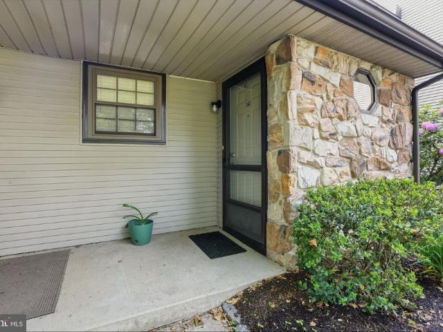 242 Sassafras Court