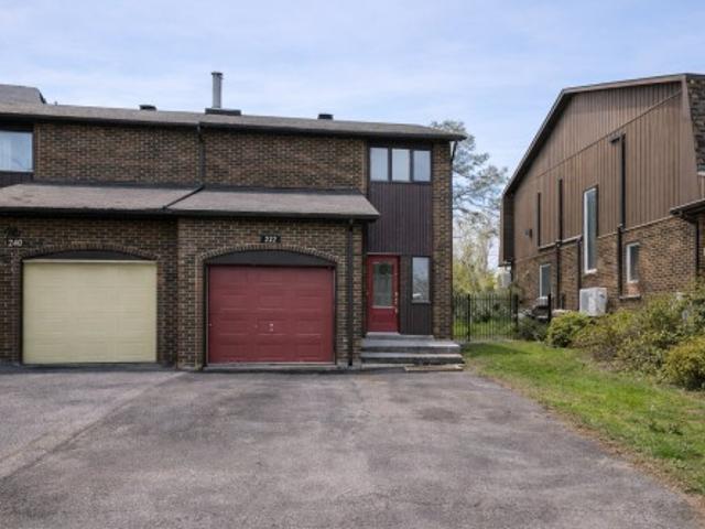 242 Stillview Road, Pointe Claire, QC, H9R 5C2 house for lease | Listing ID 11066 | Royal LePage
