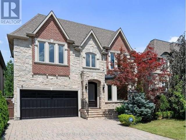 242 Parkview Avenue, Toronto, ON, M2N 3Z1 house for sale | Listing ID C12573 | Royal LePage