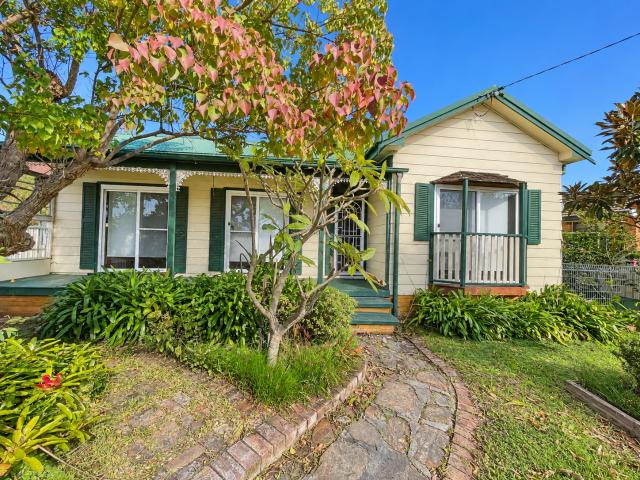 242 Wallarah Road, Kanwal, NSW 2259