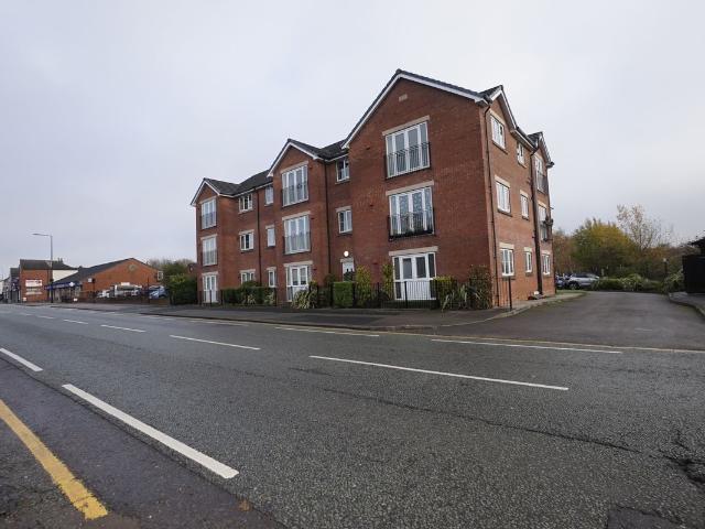 242 Wigan Road, Ashton In Makerfield, Wigan WN4, 2 bed flat to rent, £775 pcm | PrimeLocation