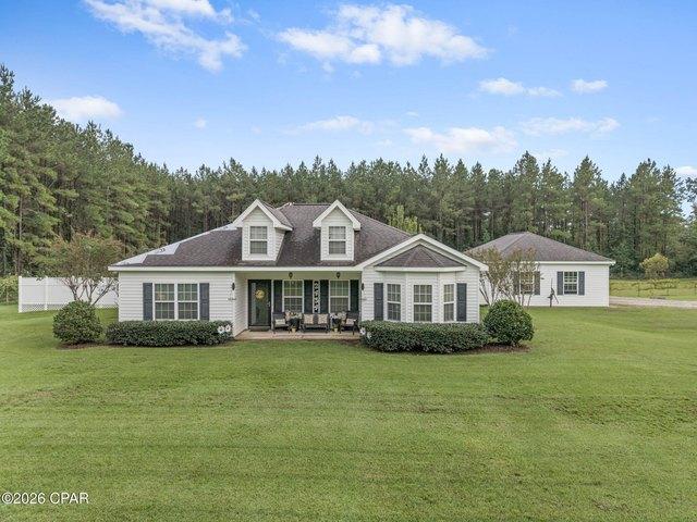 2434 Topaz Rd, Cottondale, FL 32431