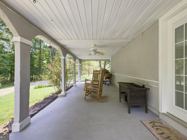2435 Calhoun Road NE