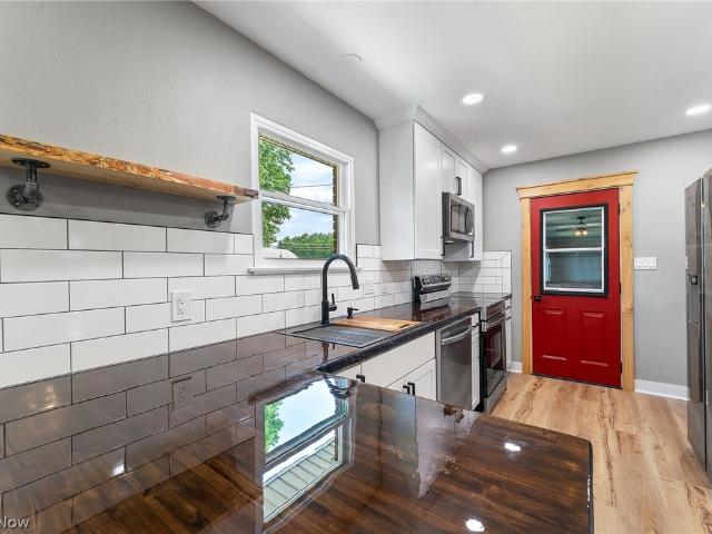 2435 Canfield Road