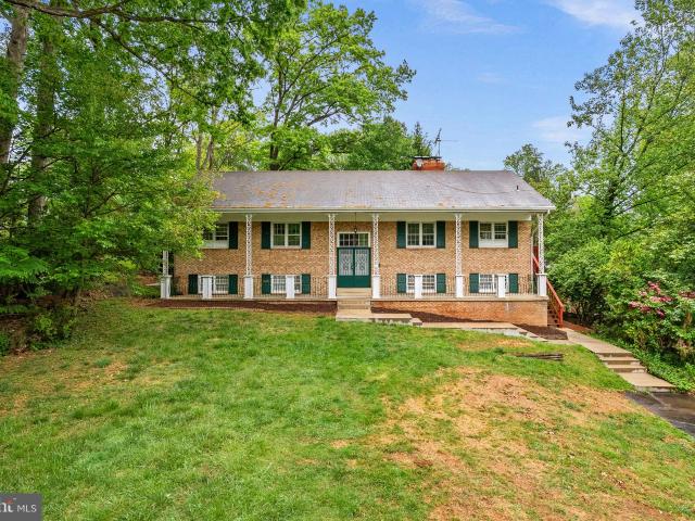 2435 Hunter Mill Rd, Vienna, VA 22181 | MLS #VAFX2327