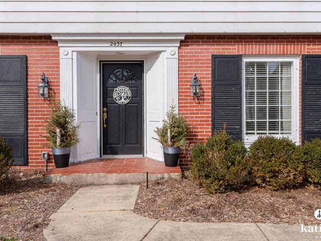 2437 Elmwood Drive SE, East Grand Rapids, US, MI