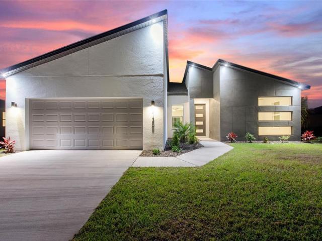 24399 SW Kingsway Cir, Punta Gorda, FL 33983 | MLS #O6356